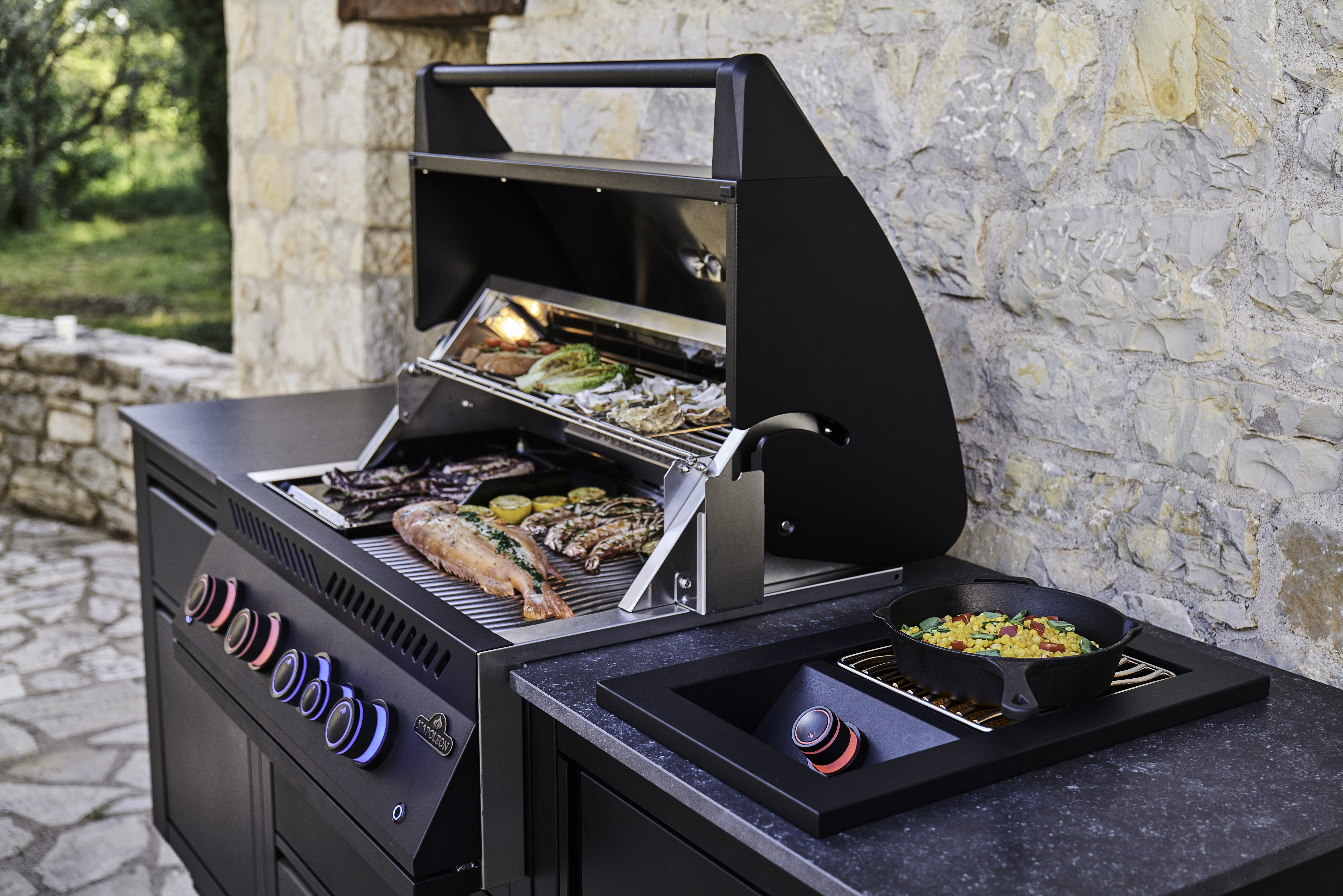 ODK105MK BIG32 1 Withfood9 8368X5584 4A13608