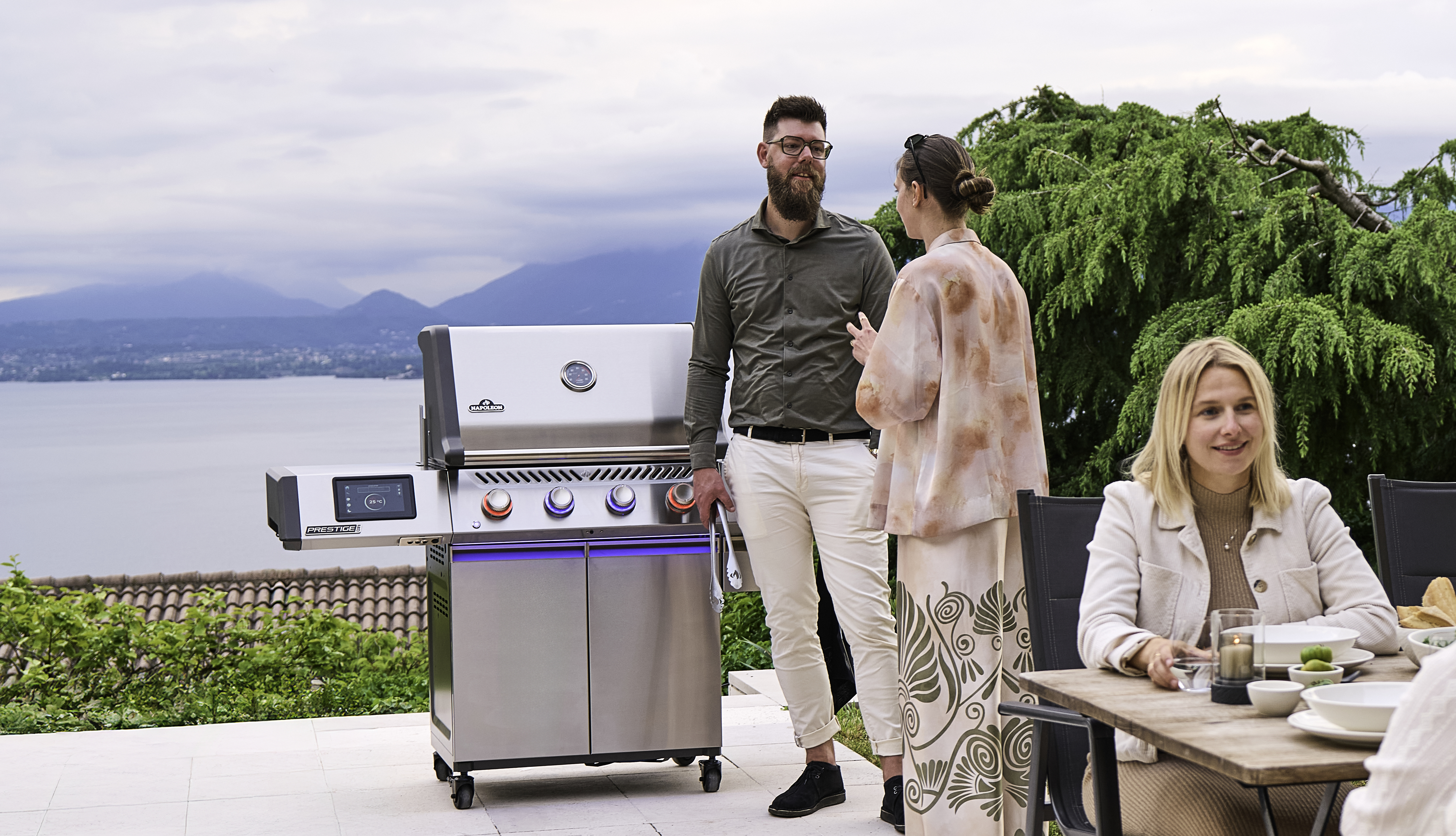 PRO500VXRSIBPSS Withpeople2 5584X8368 1370978 WEB